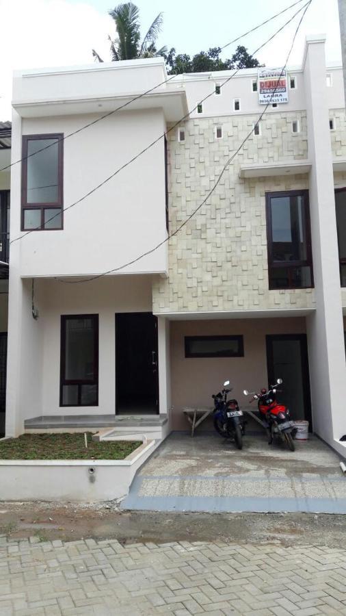 Bintara Jaya Yemima Guest House Бекаси Экстерьер фото